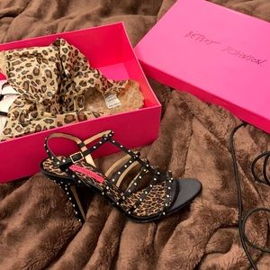 Betsy Johnson Juliette Black Satin with Rhinestones strappy heels brand new 8.5